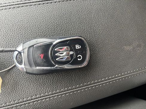 Used 2025 Buick Encore GX Preferred FWD image 21