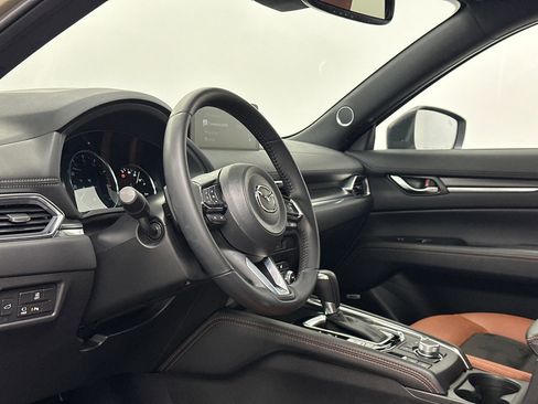 Certified 2025 MAZDA CX-5 Carbon Edition image 16