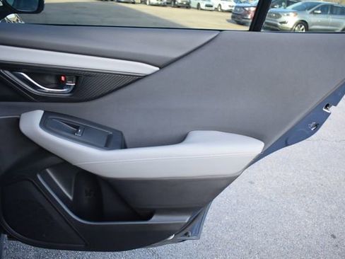 Used 2023 Subaru Outback Premium image 40