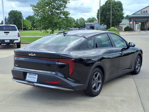 Used 2025 Kia K4 FWD image 4