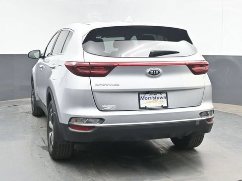 Used 2020 Kia Sportage LX AWD/4WD image 12
