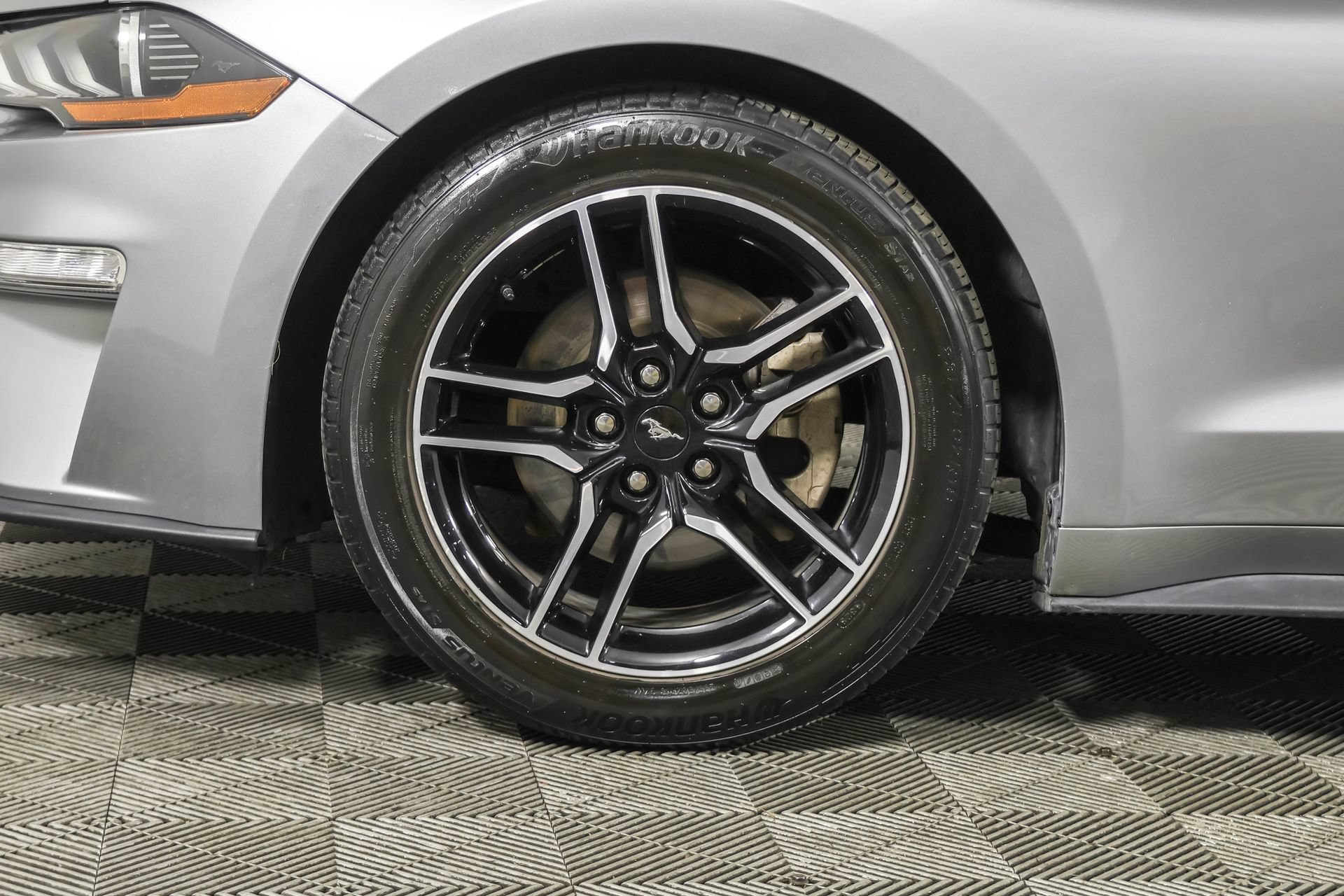 Used 2022 Ford Mustang Premium RWD image 22
