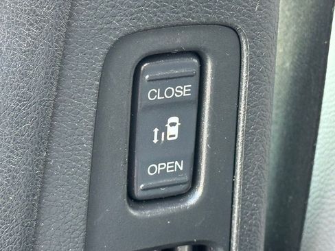 Used 2019 Honda Odyssey Elite image 38