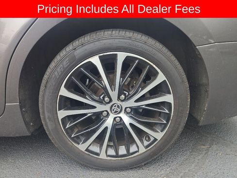 Used 2020 Toyota Camry SE AWD/4WD image 6