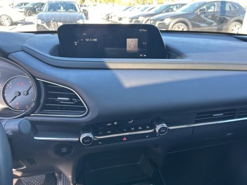 Used 2025 MAZDA CX-30 AWD 2.5 S w/ Preferred Package image 22