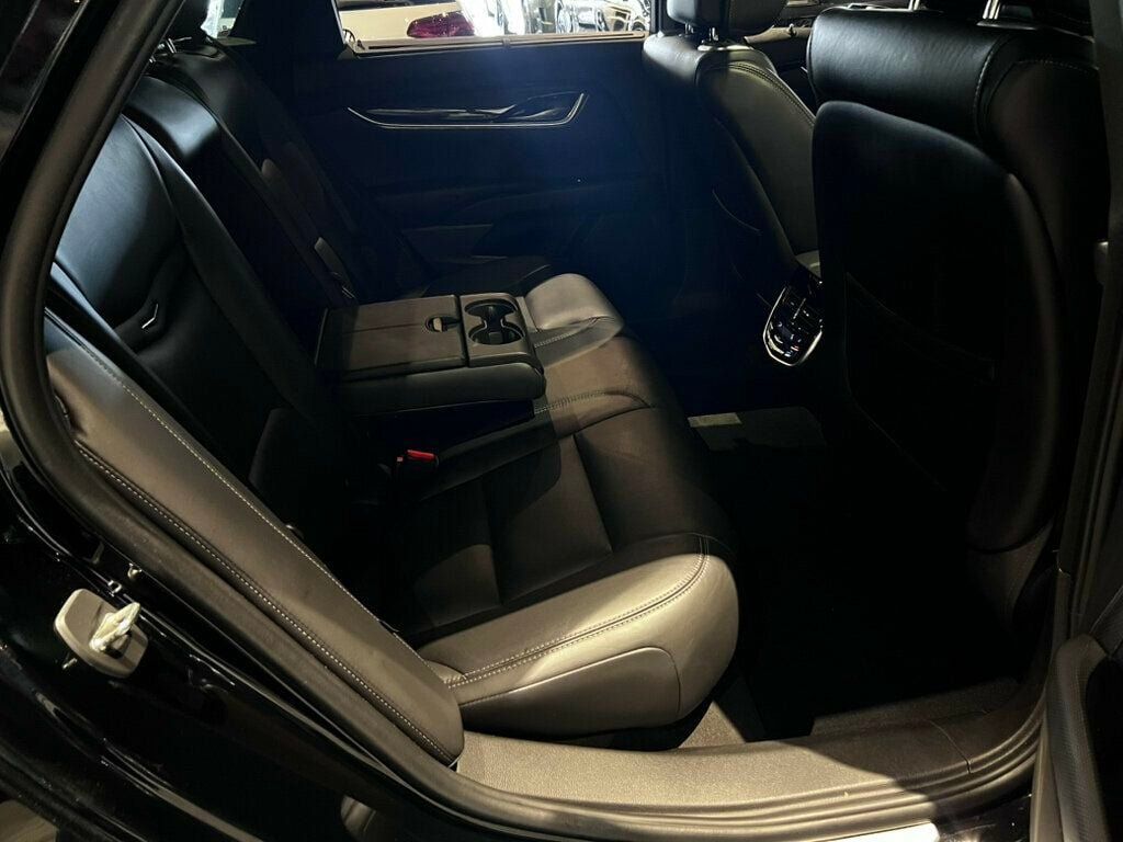 Used 2013 Cadillac XTS Premium FWD image 30
