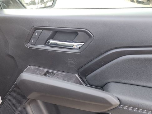 New 2026 GMC Canyon Elevation w/ Convenience Package image 39