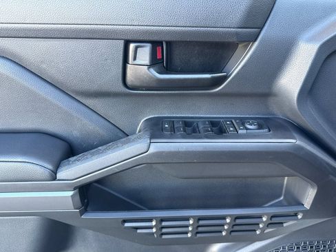 New 2026 Toyota Tacoma SR5 image 12