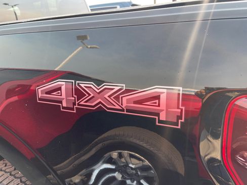 Used 2024 Ford F150 XLT image 34