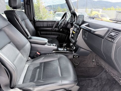 Used 2015 Mercedes-Benz G 550 image 32