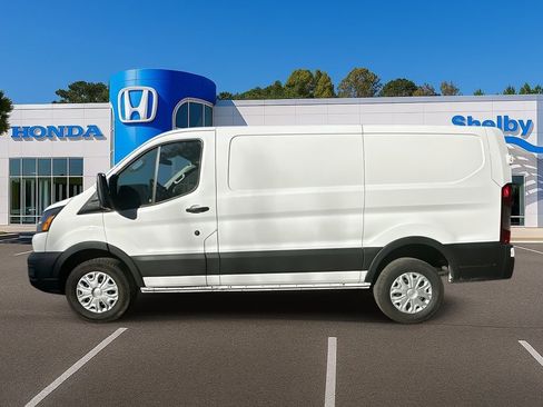 Used 2024 Ford Transit 250 Low Roof w/ Exterior Upgrade Package image 5