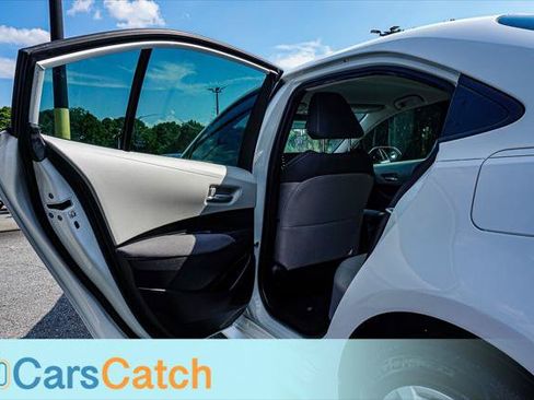 Used 2020 Toyota Corolla LE FWD image 31