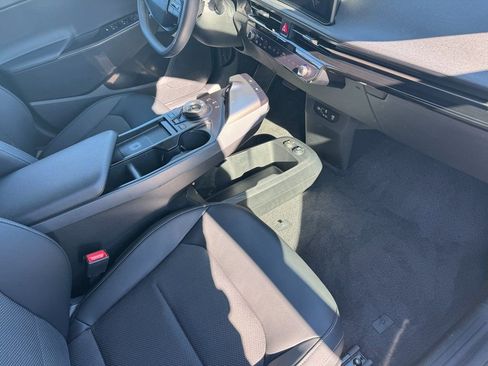 Used 2025 Kia EV6 Light w/ Light LR Technology Package image 13