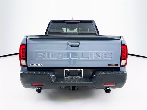 Certified 2025 Honda Ridgeline TrailSport image 3
