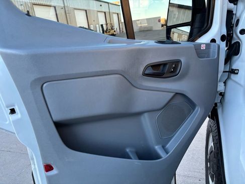Used 2019 Ford Transit 250 130 Low Roof image 20