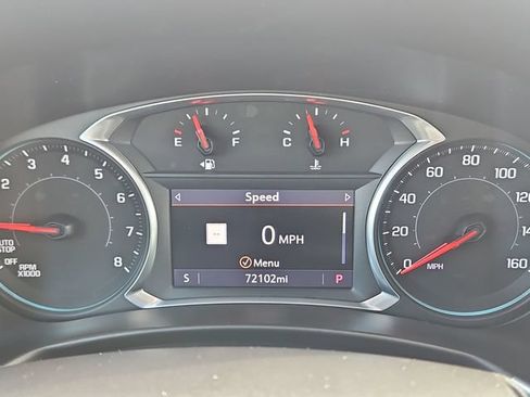 Used 2019 Chevrolet Equinox LT w/ Sun & Navigation Package FWD image 16