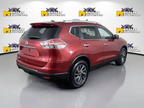 Used 2016 Nissan Rogue SL image 5