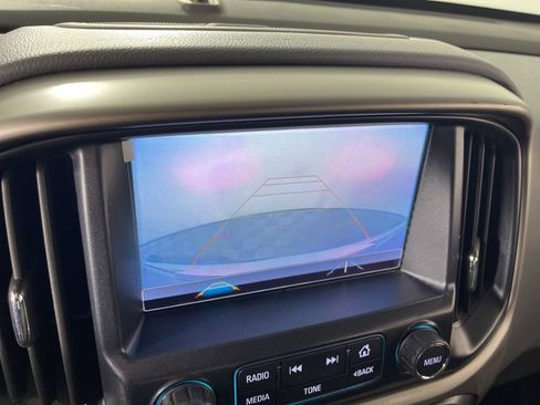 Used 2018 Chevrolet Colorado Z71 w/ Centennial Edition image 27