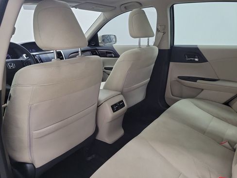 Used 2017 Honda Accord EX image 12