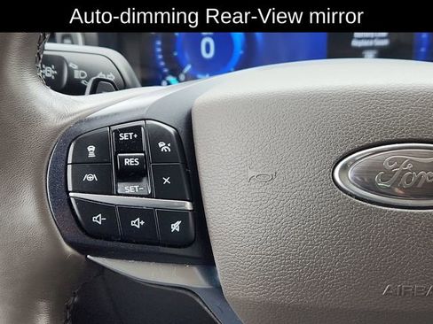 Used 2020 Ford Explorer Platinum w/ Premium Technology Package image 43