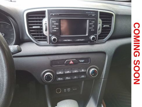 Used 2018 Kia Sportage LX AWD/4WD image 13