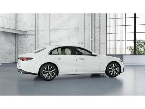 New 2027 Mercedes-Benz E 350 4MATIC Sedan image 18