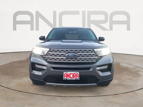Used 2023 Ford Explorer Limited w/ Limited Technology Package image 4