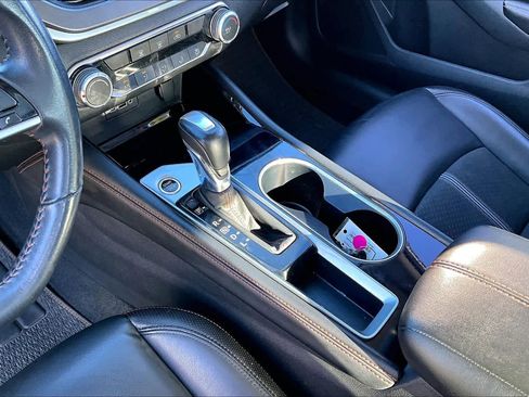 Used 2024 Nissan Altima 2.5 SR image 15