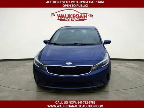 Used 2018 Kia Forte LX w/ LX Popular Package FWD image 2