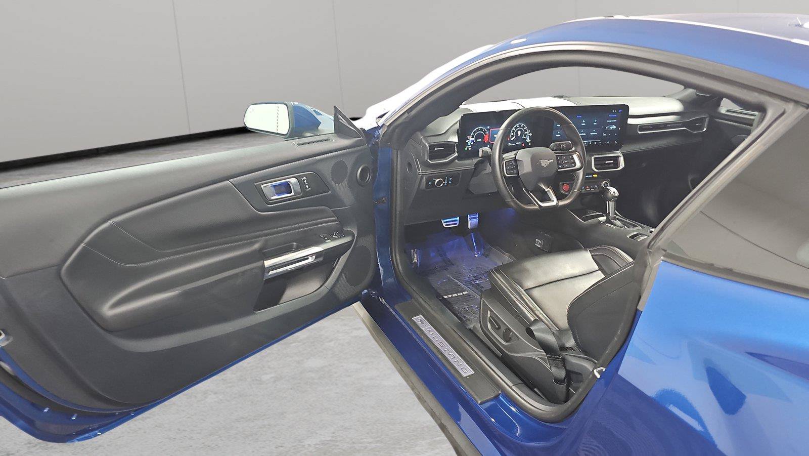 Used 2024 Ford Mustang Premium RWD image 23