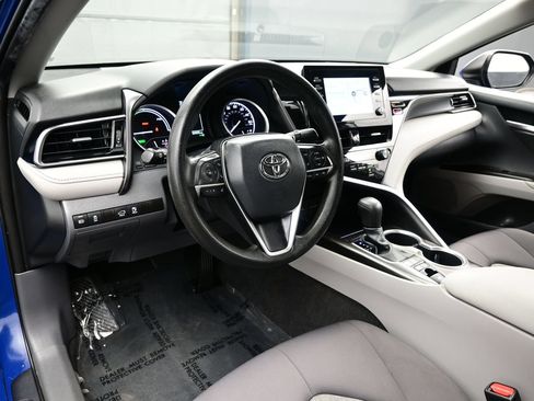 Used 2023 Toyota Camry LE FWD image 13