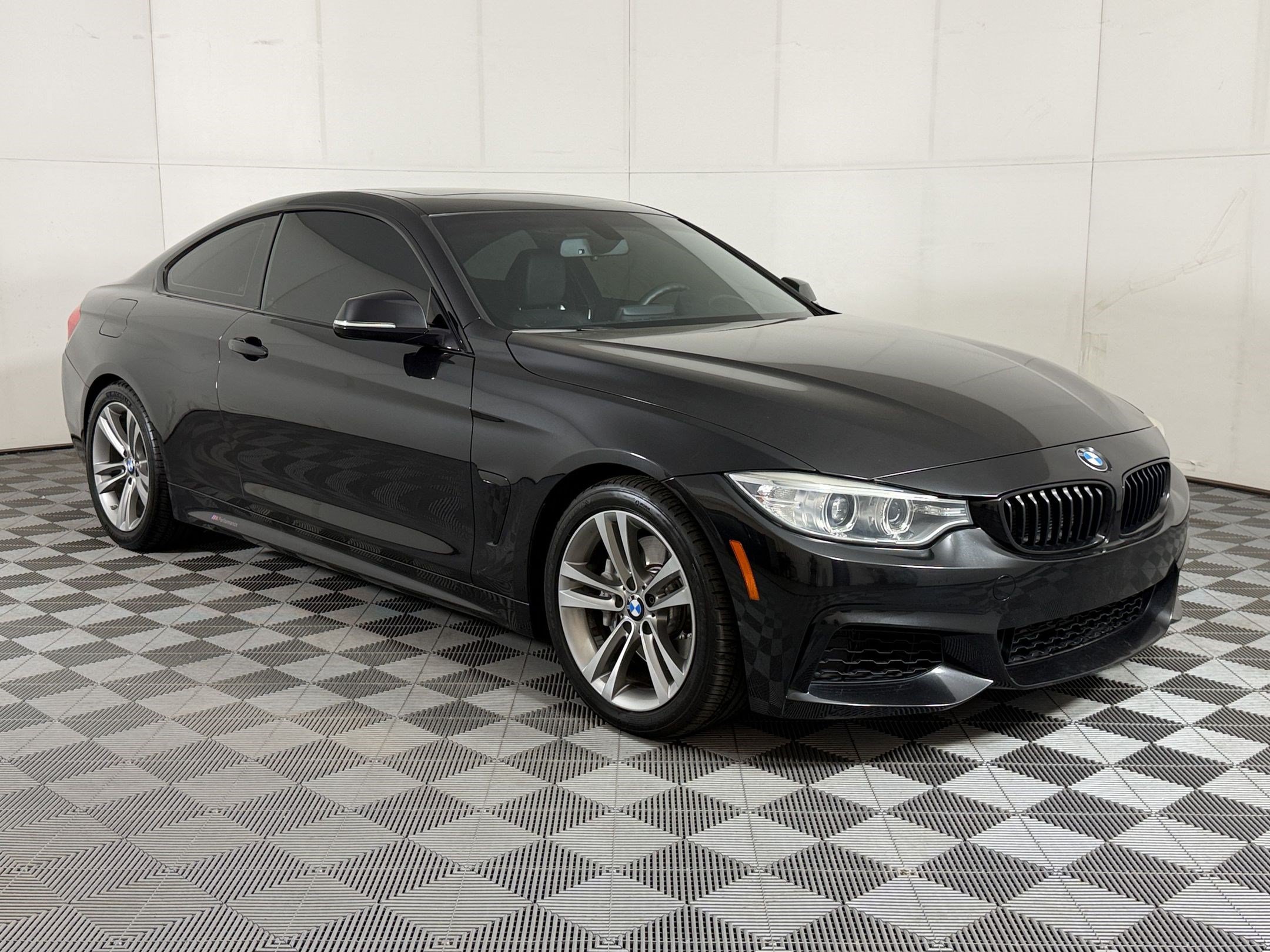 Used 2014 BMW 435i Coupe RWD image 7