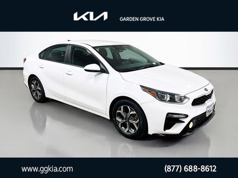 Used 2020 Kia Forte LXS image 1