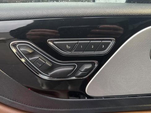 Used 2020 Lincoln Aviator Reserve w/ Equipment Group 202A image 10