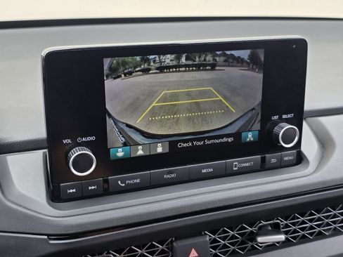 Used 2023 Honda Accord EX image 15