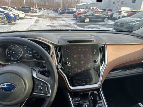 Used 2025 Subaru Outback Touring w/ Popular Package #2 image 34