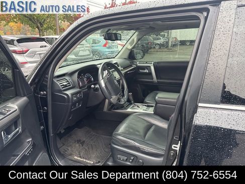 Used 2016 Toyota 4Runner Limited image 8