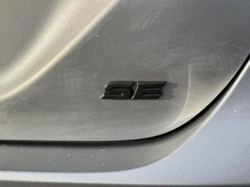 Certified 2020 Toyota Camry SE image 36