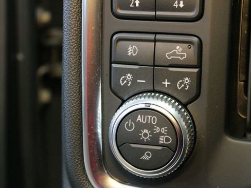 Used 2019 GMC Sierra 1500 SLT image 22