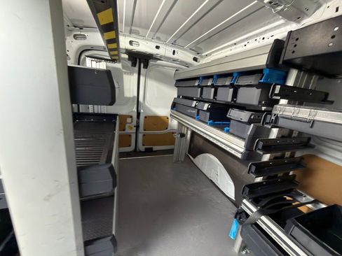 Used 2022 Ford Transit Connect XL image 28
