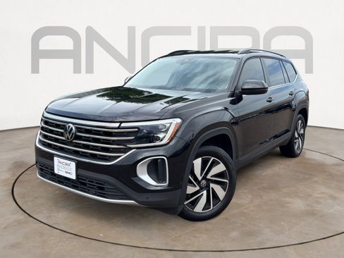 Used 2024 Volkswagen Atlas SE image 6