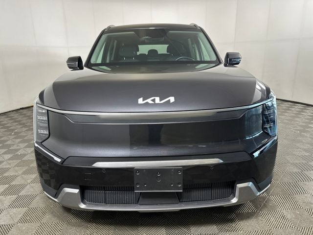 Used 2024 Kia EV9 Wind AWD/4WD image 10