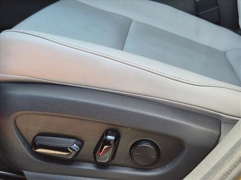 Used 2023 Lexus UX 250h F Sport w/ Accessory Package (Z1) FWD image 4