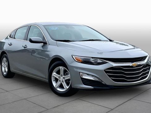 Used 2024 Chevrolet Malibu LT FWD image 3