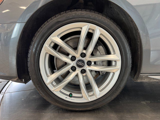 Used 2020 Audi A4 2.0T Premium w/ Convenience Package AWD/4WD image 32