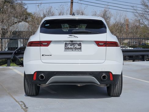 Used 2023 Jaguar E-PACE SE image 8