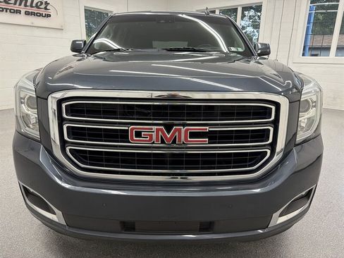 Used 2020 GMC Yukon XL SLT w/ Open Road Package AWD/4WD image 2