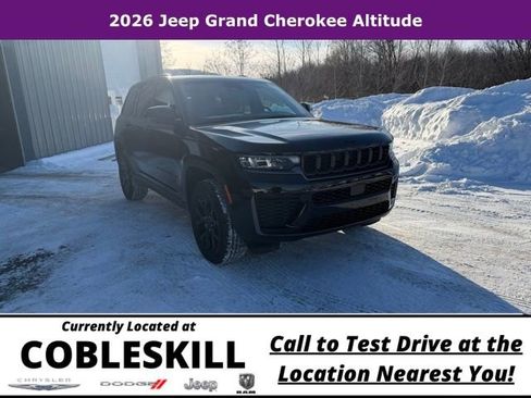 New 2026 Jeep Grand Cherokee Altitude AWD/4WD image 1
