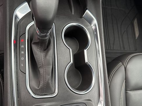 Used 2023 Chevrolet Traverse LT w/ LPO, Floor Liner Package image 13