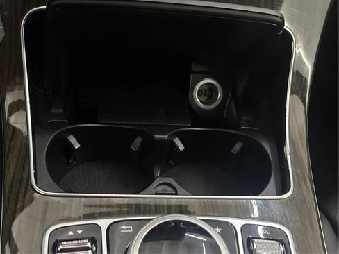 Used 2017 Mercedes-Benz C 300 4MATIC Sedan image 22